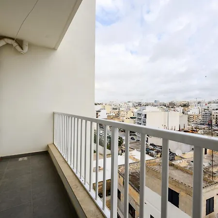 F10 3, Private Two Single Beds Shared Bathroom In Shared Flat Gazde/Camere de închiriat